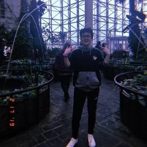 Meet your Posher, Andrew